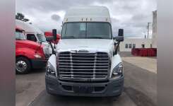 2015 FREIGHTLINER CASCADIA 125 Conventional - Sleeper Truck, Tractor in Birmingham, AL