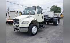 2009 FREIGHTLINER BUSINESS CLASS M2 106 Hooklift Truck in Ronkonkoma, NY