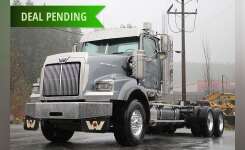 2017 WESTERN STAR 4900 Conventional - Day Cab, Tractor in Blaine, WA