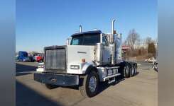 2016 WESTERN STAR 4900 Conventional - Sleeper Truck, Tractor in Coopersburg, PA