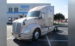 2019 KENWORTH T680 Conventional - Sleeper Truck, Tractor in Spartanburg, SC