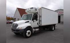 2008 INTERNATIONAL 4000 Reefer/Refrigerated Truck in Duncansville, PA