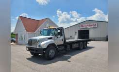 2006 INTERNATIONAL WORKSTAR 7400 Rollback Tow Truck in Duncansville, PA