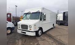 2016 FREIGHTLINER MT45 Stepvan in Walton, KY