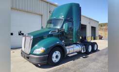 2019 KENWORTH T680 Conventional - Day Cab, Tractor in Clearfield, PA