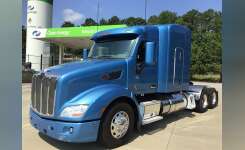 2017 PETERBILT 579 Conventional - Sleeper Truck, Tractor in Conley, GA