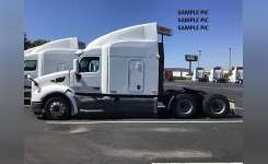 2017 PETERBILT 579 Conventional - Sleeper Truck, Tractor in Fontana, CA