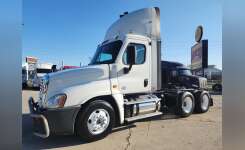 2016 FREIGHTLINER CASCADIA 125 Conventional - Day Cab, Tractor in Fort Wayne, IN