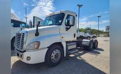 2009 FREIGHTLINER CASCADIA 125 Conventional - Day Cab, Tractor in Fort Wayne, IN