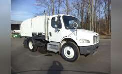 2009 FREIGHTLINER BUSINESS CLASS M2 106 Sweeper in Langhorne, PA