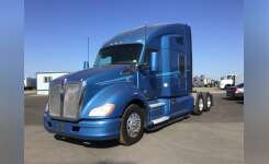 2017 KENWORTH T680 Conventional - Sleeper Truck, Tractor in Fresno, CA