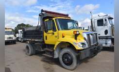 2003 INTERNATIONAL WORKSTAR 7300 Dump Truck in Covington, TN