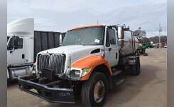2003 INTERNATIONAL WORKSTAR 7300 Hot Oil Truck in Covington, TN