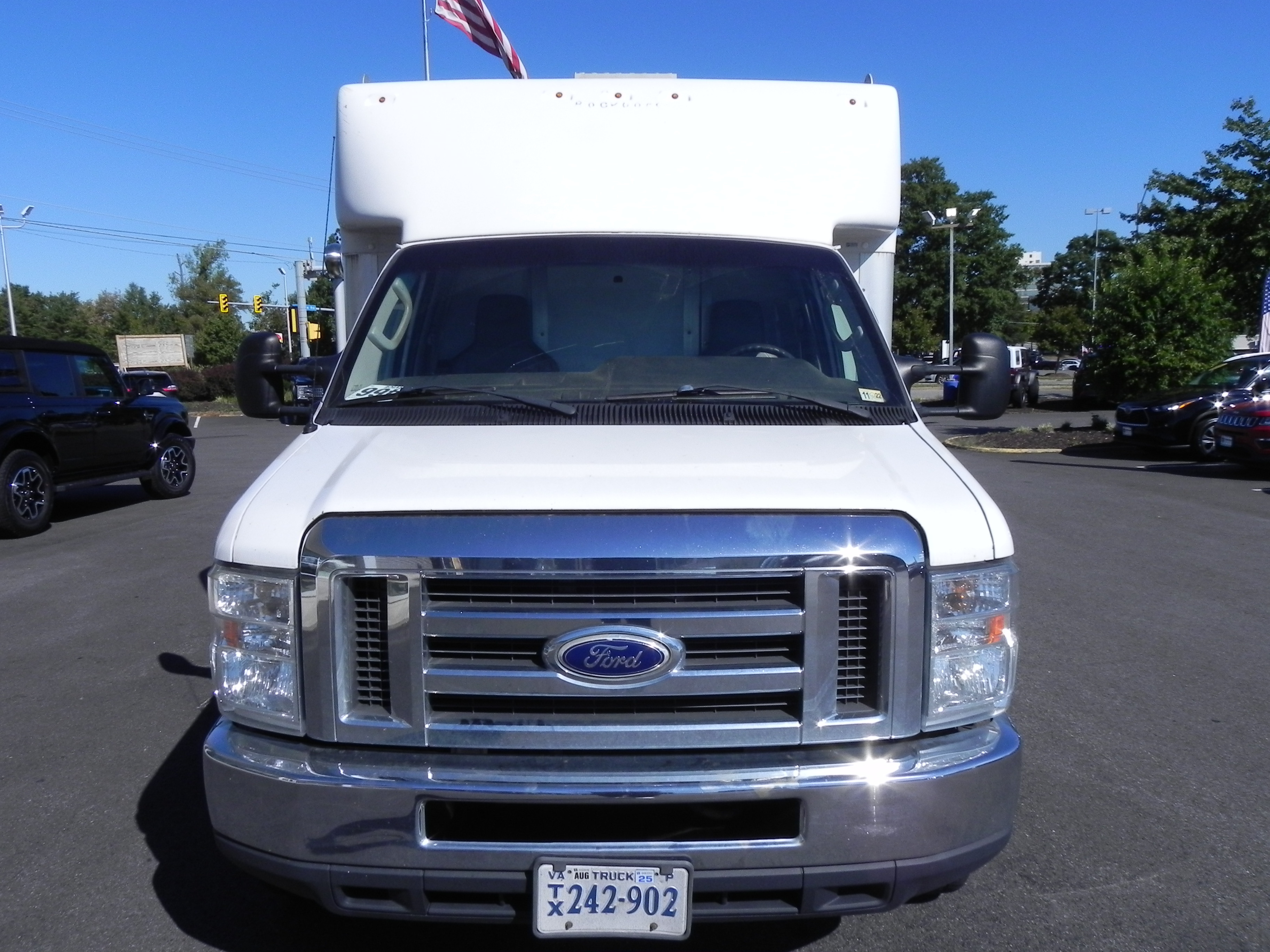 2016 Ford E450, Fredericksburg 5023244825