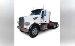 2017 PETERBILT 567 Conventional - Day Cab, Tractor in Houston, TX