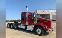 2009 KENWORTH T800 Conventional - Sleeper Truck, Tractor in Chatham, VA