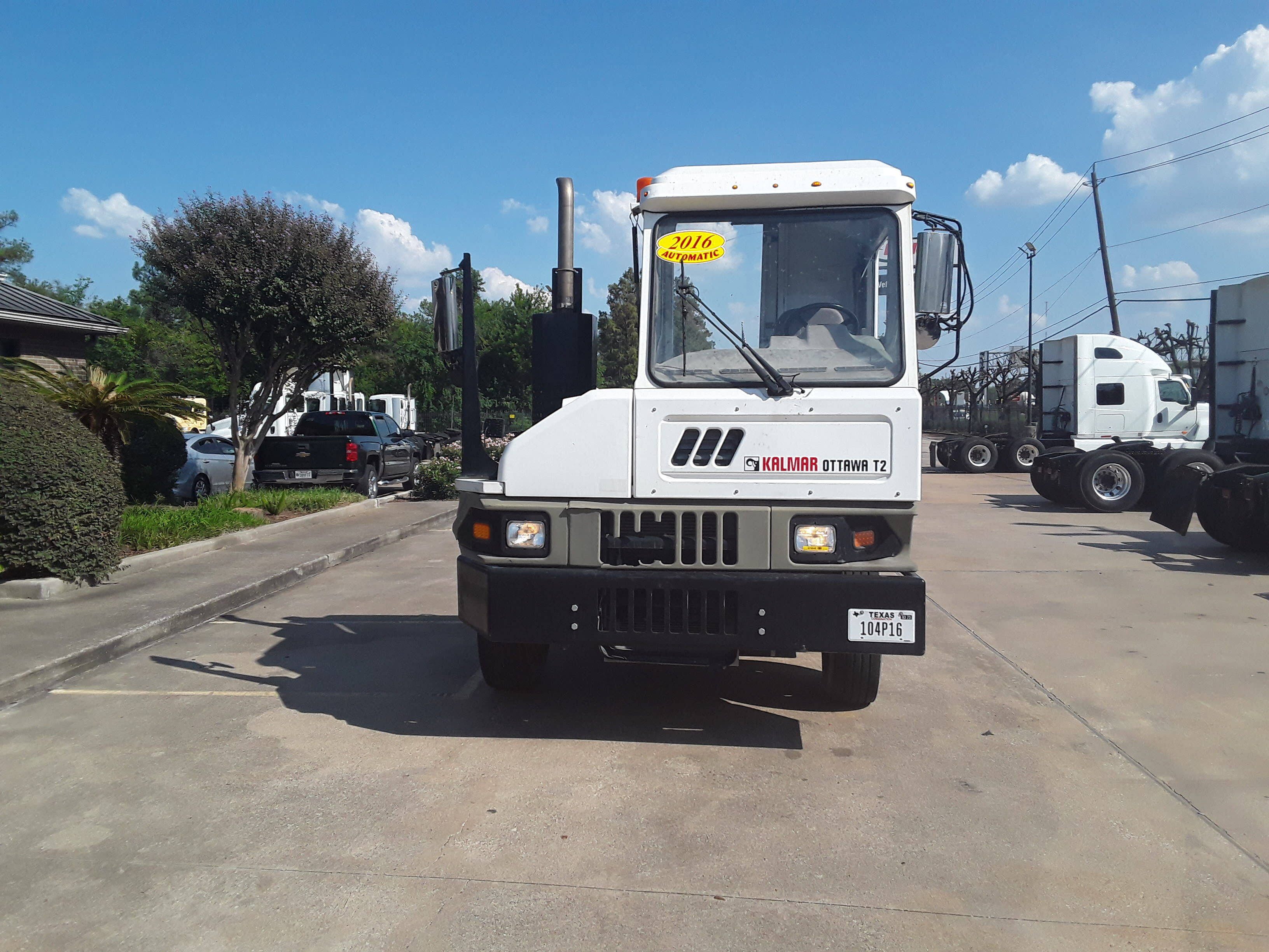 yard dog truck weight