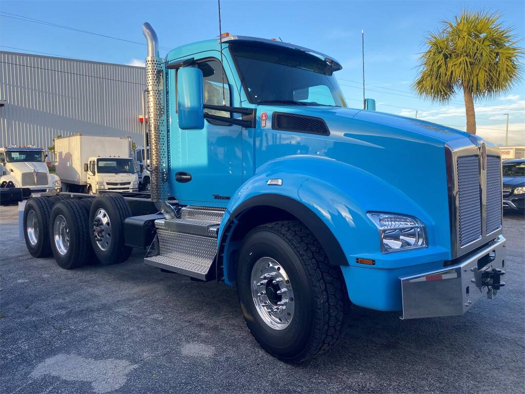 2025 Kenworth T880 For Sale in Fort Lauderdale, FL Commercial Truck