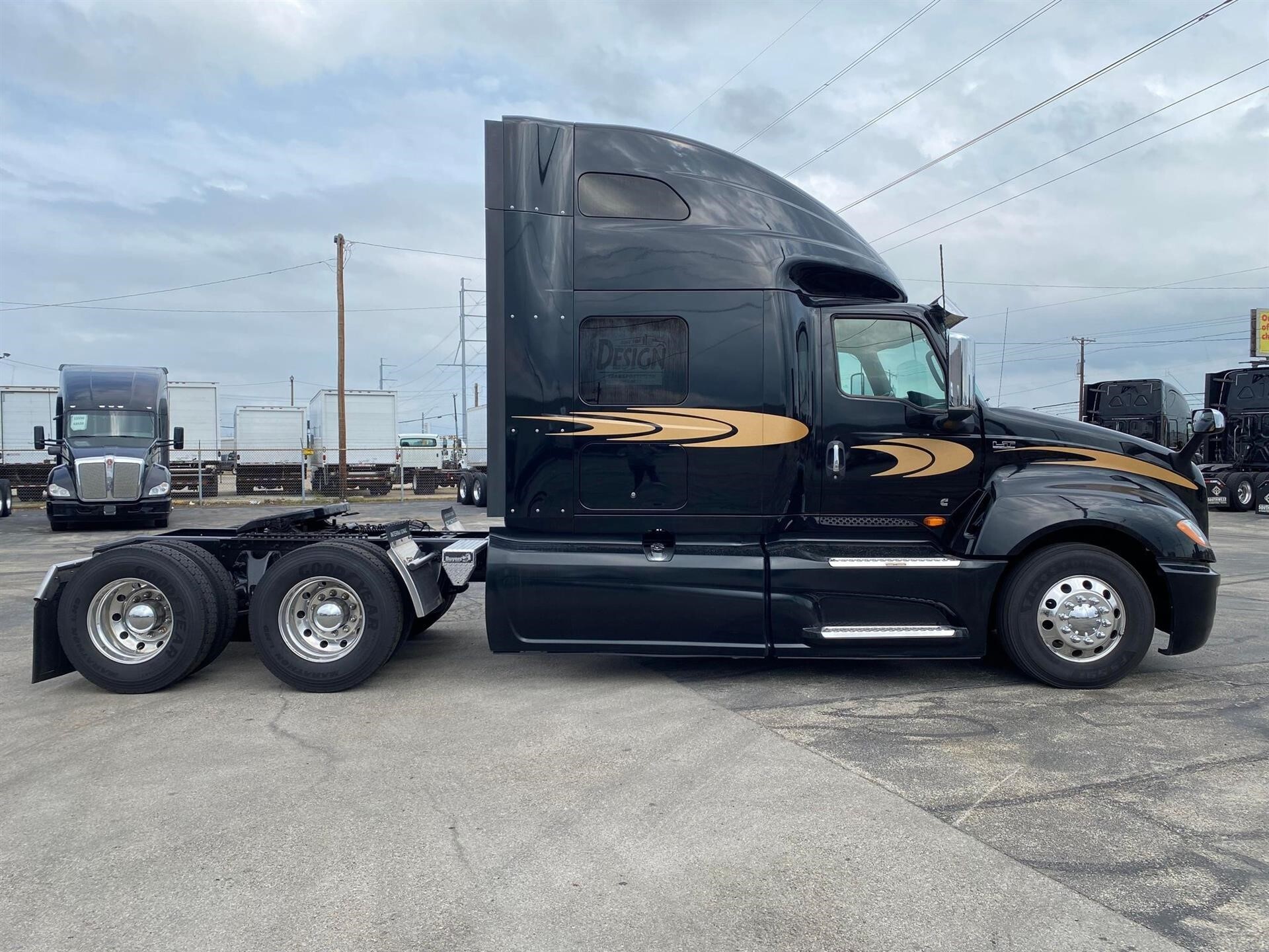 southwest international trucks mckinney texas