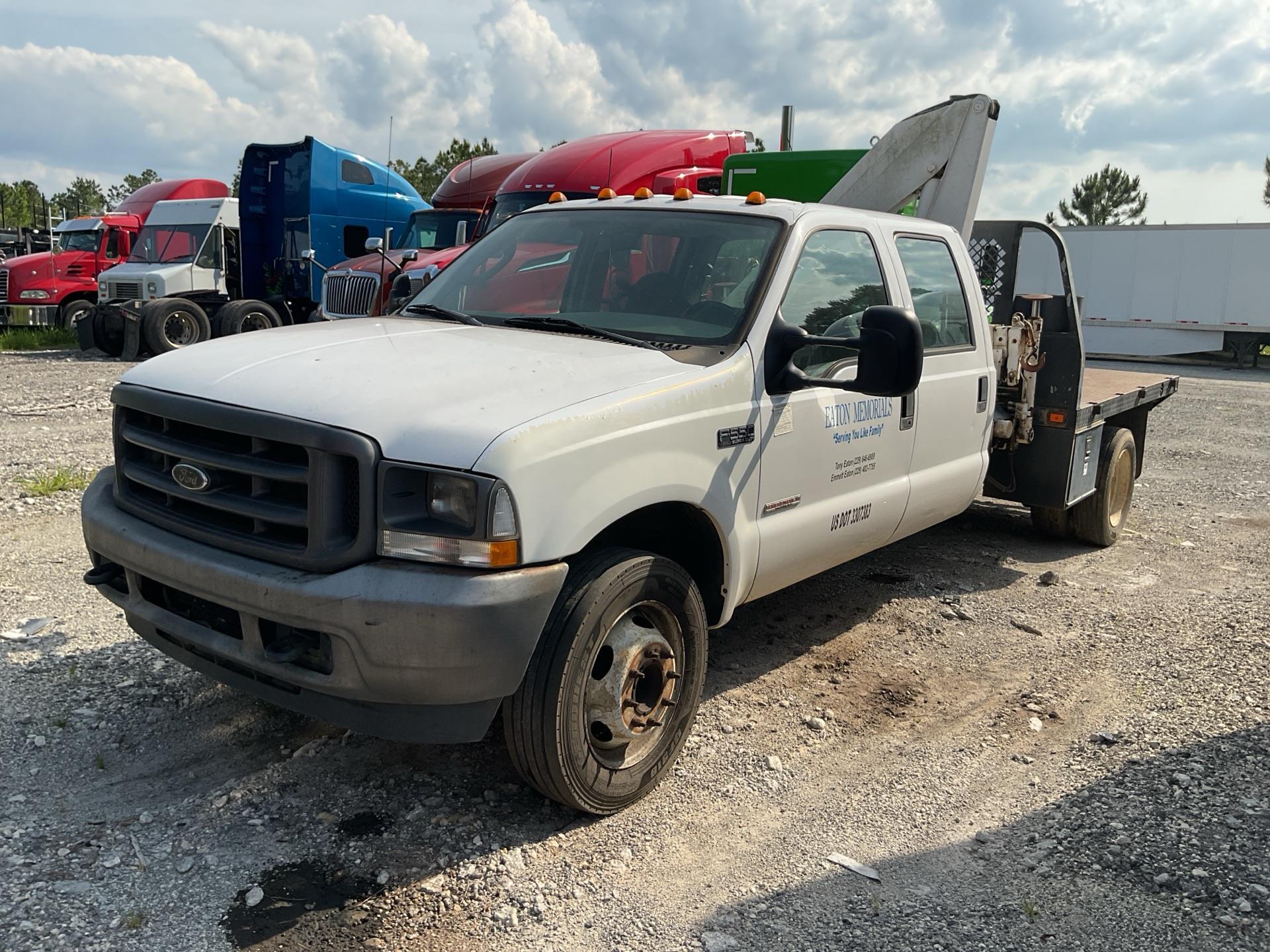 Photo of a 2003 Ford F550