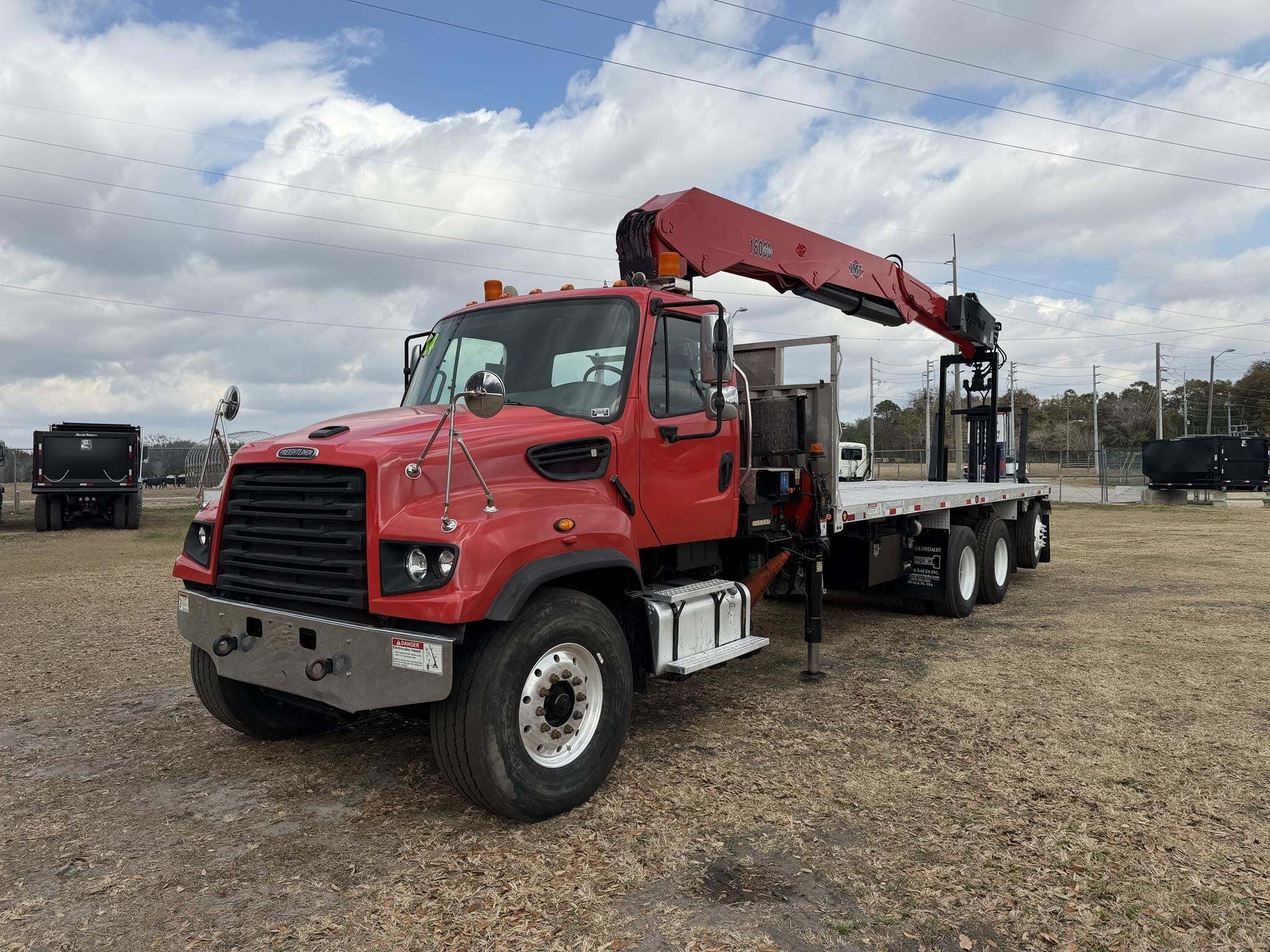 Photo of a 2014 IMT 24562