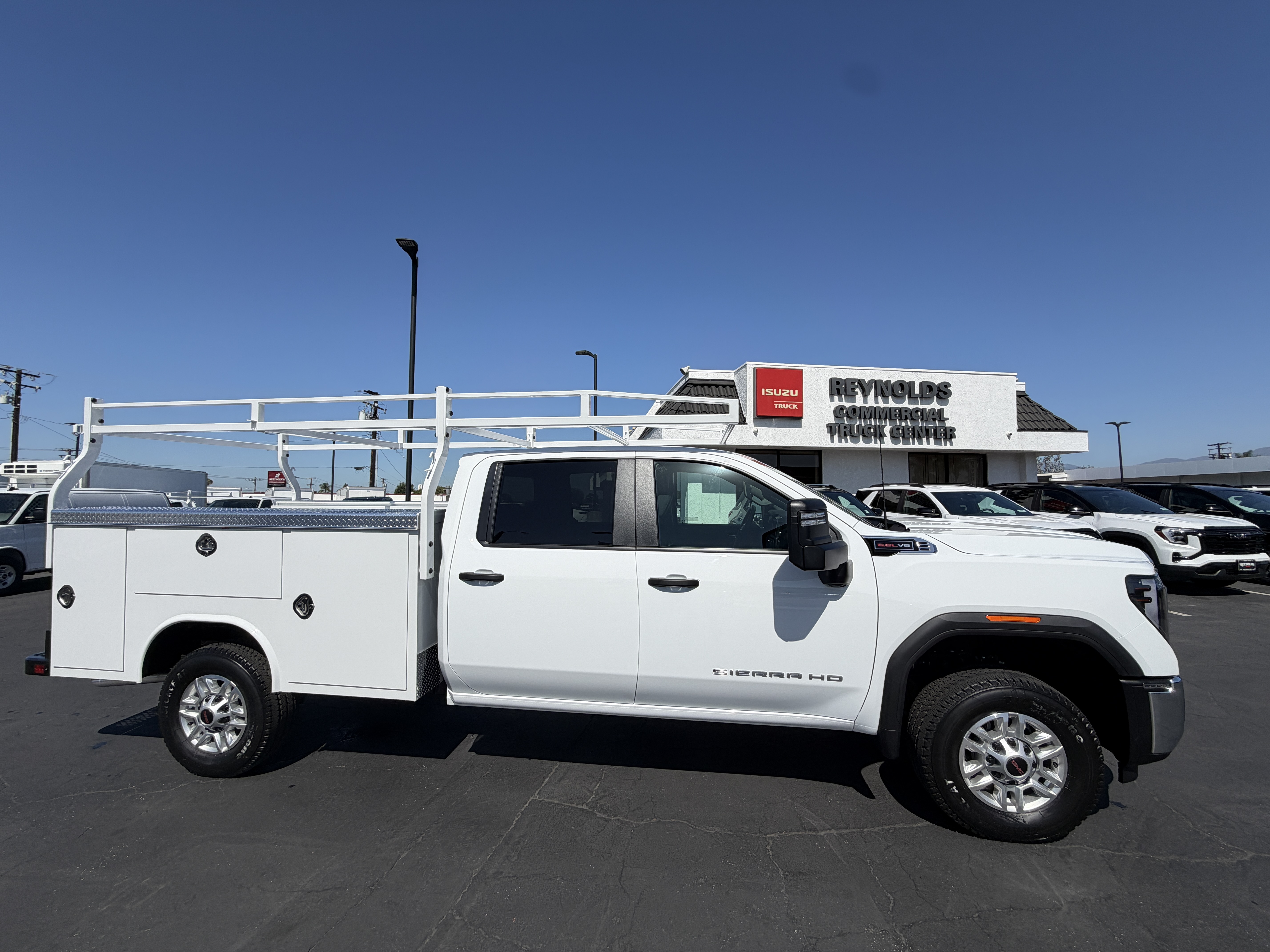 Photo of a 2026 GMC SIERRA