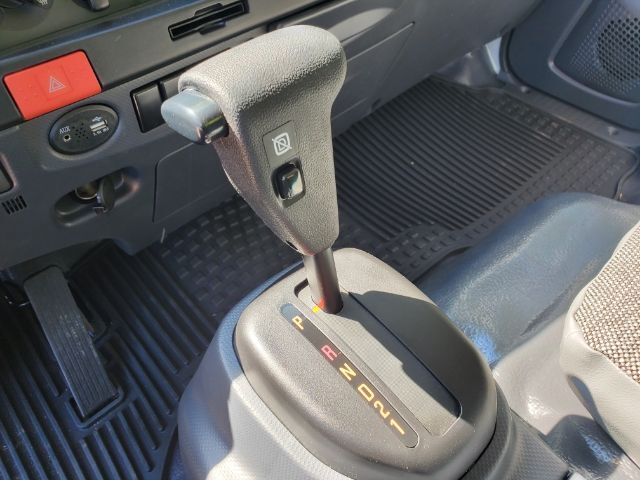 2024 Isuzu NRR