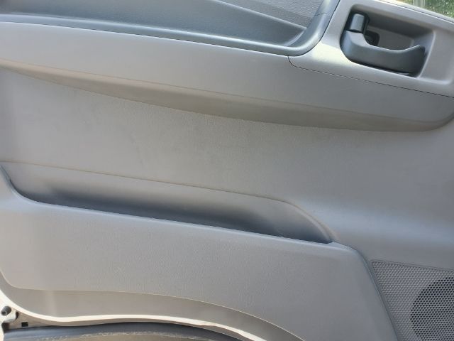 2025 Isuzu NPR XD
