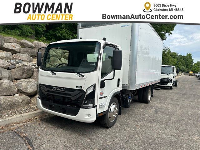 2025 Isuzu NRR