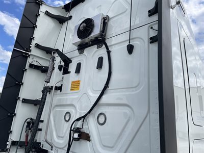 2022 Freightliner CASCADIA 126
