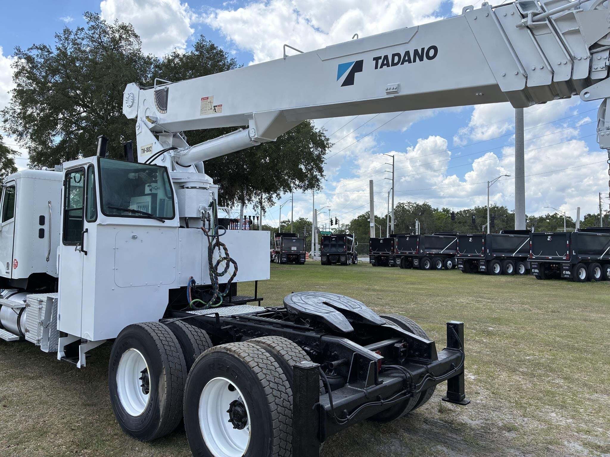2012 Freightliner CORONADO 114