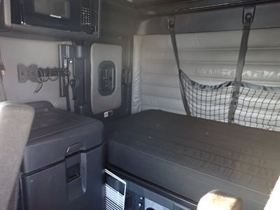 2022 Freightliner Cascadia 126