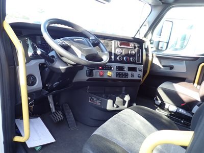 2022 Freightliner Cascadia